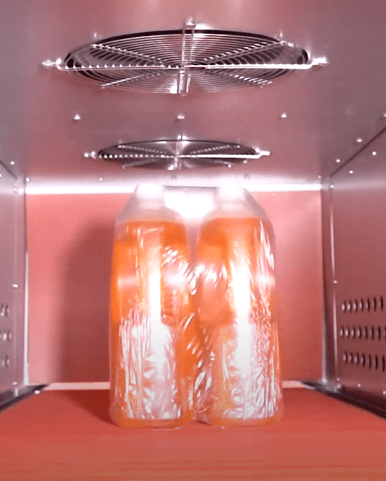 5. Tunel de Encogimiento YT6040 - Equipo en accion.png